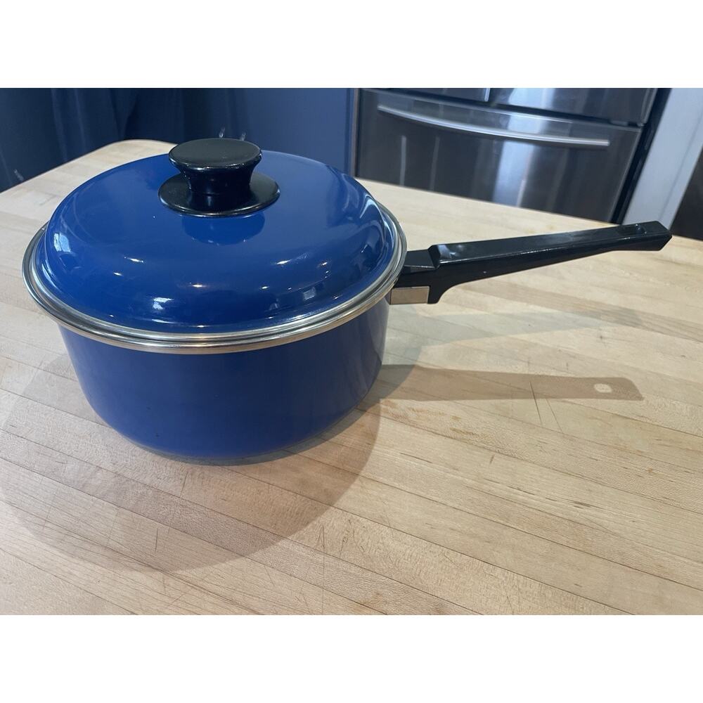 3 QT Saucepan & Cover, Made in Spain, Blue Enamel, San Ignacio Esmaltaciones Vtg